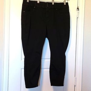 Torrid 20 XS Black Super Stretchy Jegging Jeans!